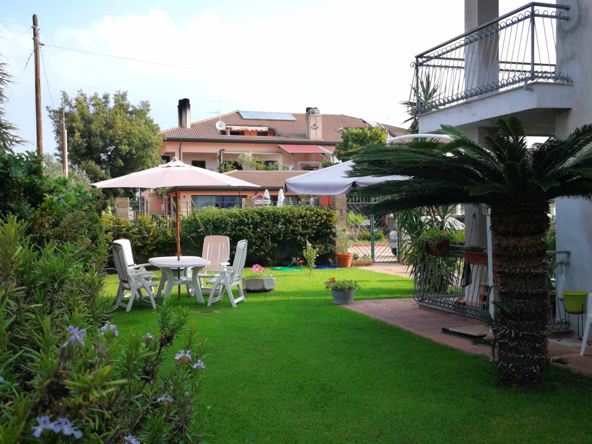Bb Guest House Ogliastra Tortoli Exterior photo